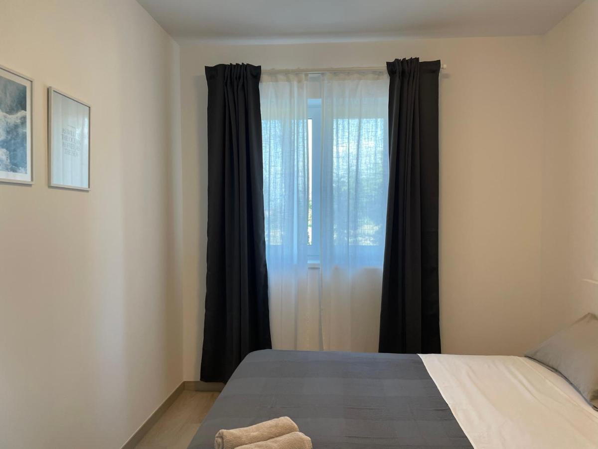 Apartments Casa Bianca ポルトローシュ エクステリア 写真